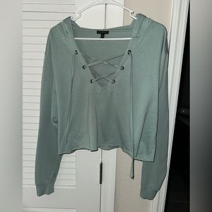 Express cropped hoodie